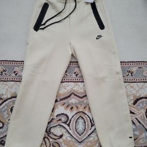 Nike Mens Cream Tech Pants